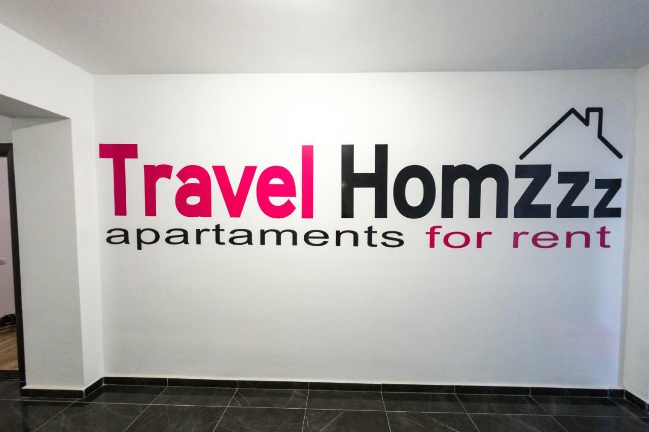 Travel Homzzz Apartments Târgu-Mureş Exteriör bild